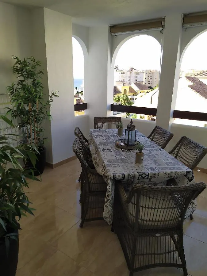Apartament Reina Sofia 45 Estepona